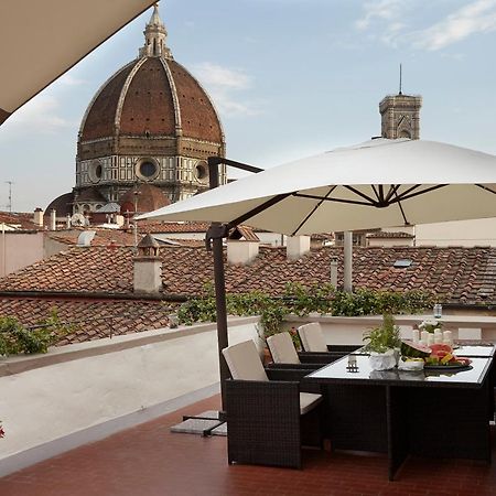 Penthouse With Big Terrace Duomo View Lägenhet Florens Exteriör bild